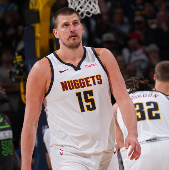 球场的每一 球场的每一