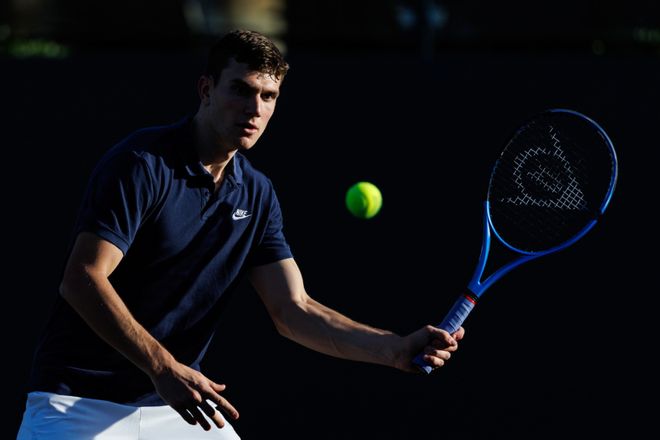 球还是突破 球还是突破