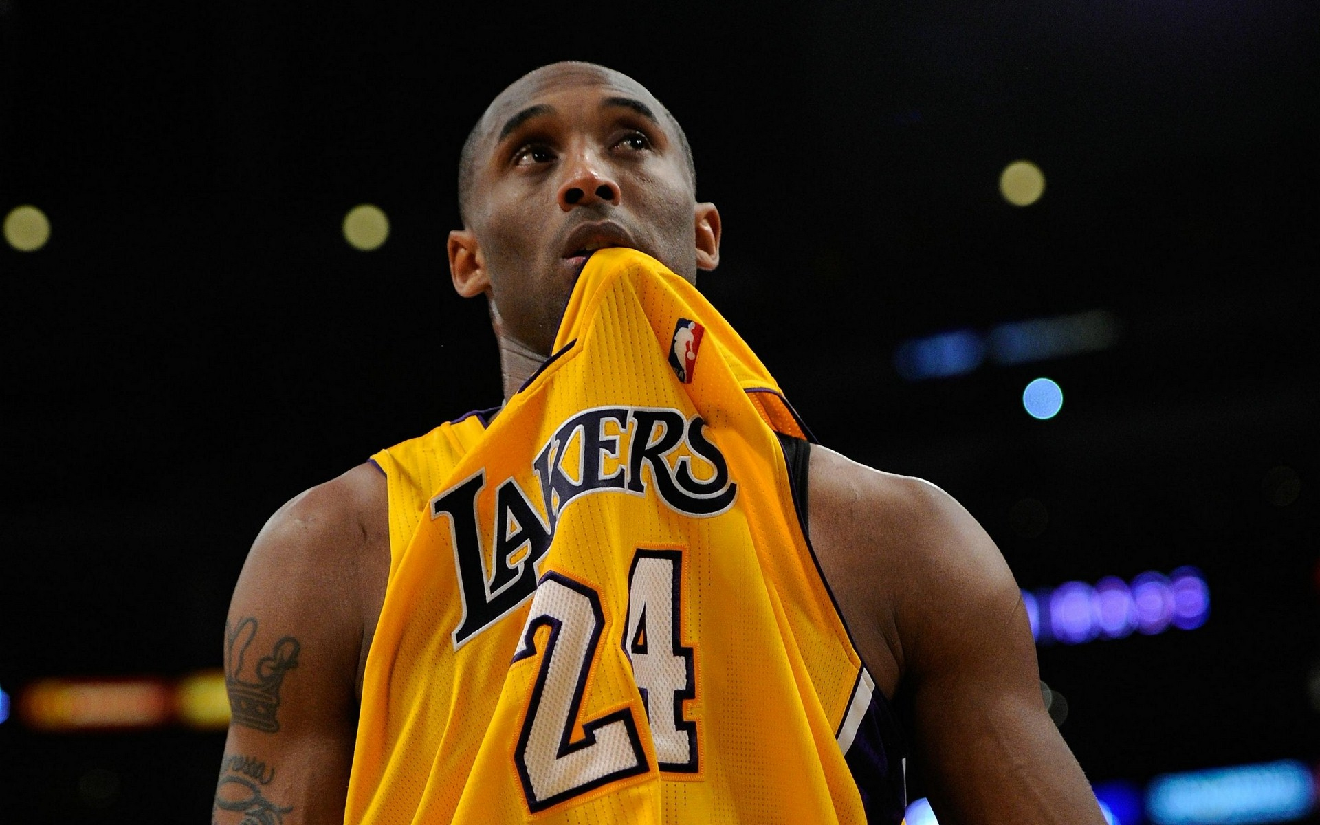 不同足球文 不同足球文