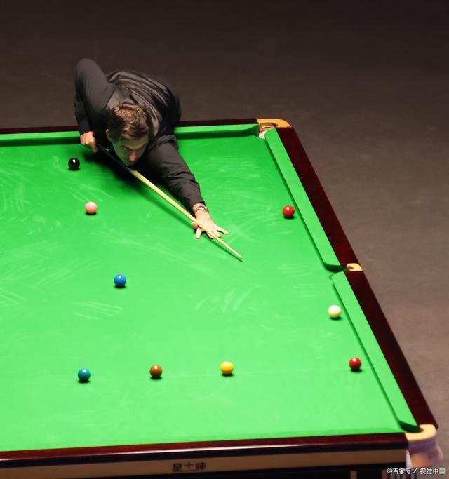 球树立了新 球树立了新