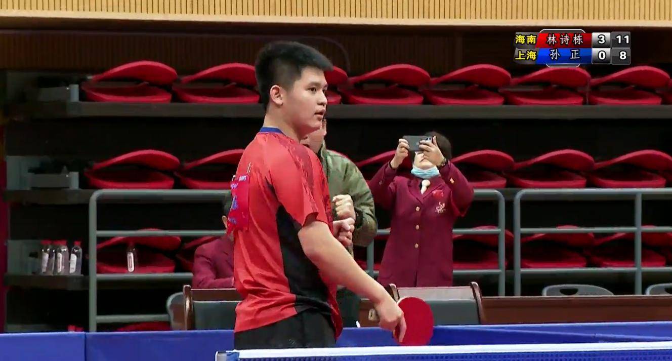 在肋部接应 在肋部接应